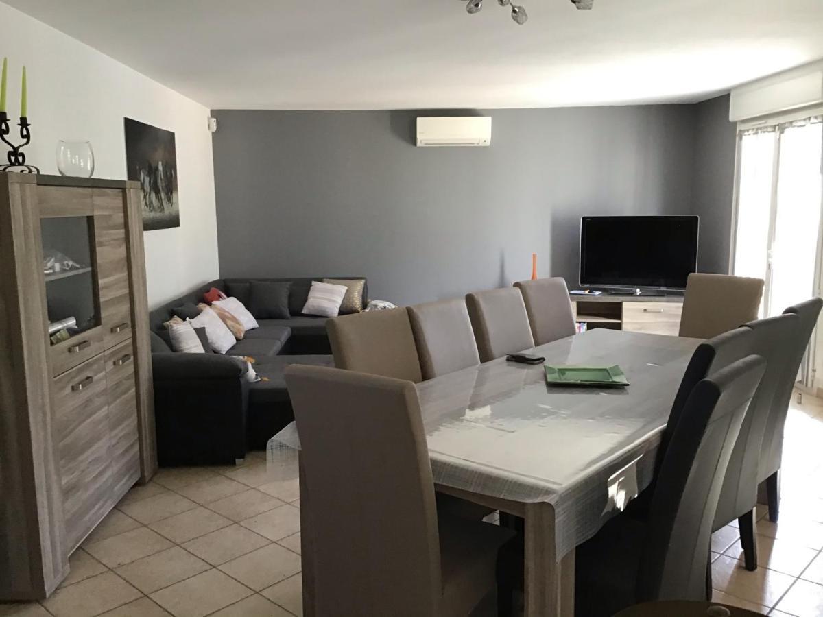 Gite Les Oliviers 10 Pers Piscine Au Calme 4 Etoiles Saint-Laurent-la-Vernède Exterior foto